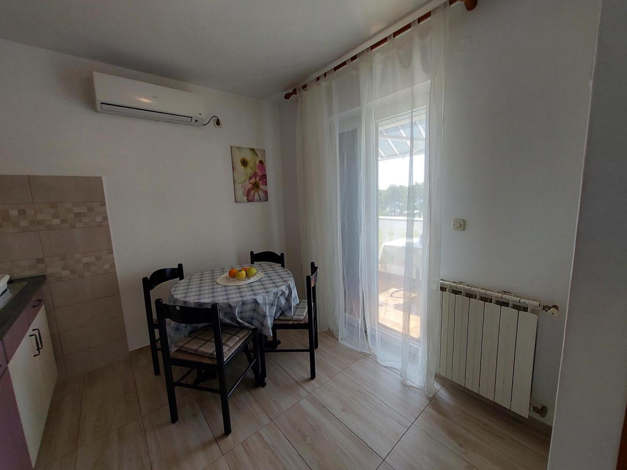 Apartmani Rahela Vodice Bagian luar foto