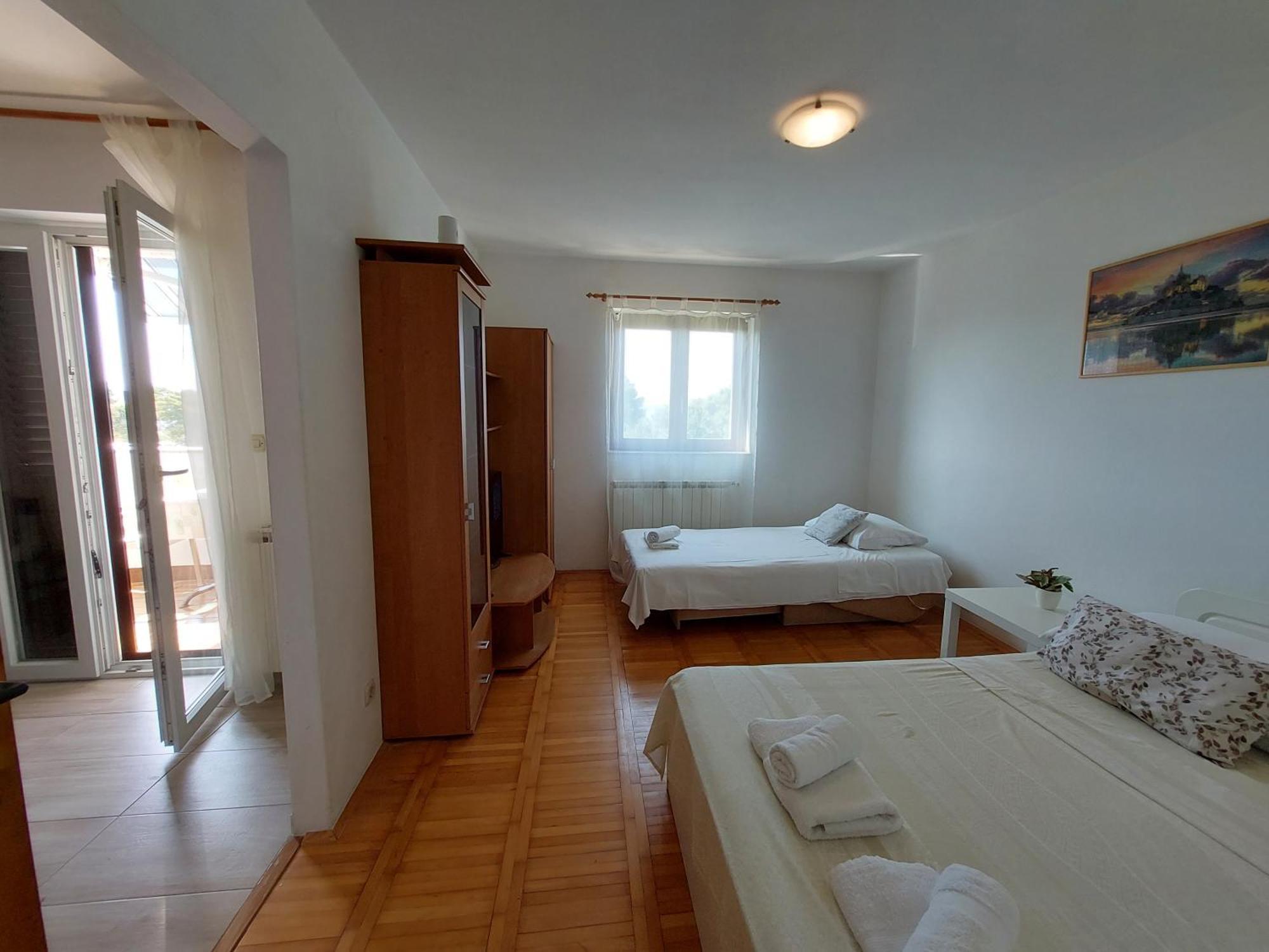 Apartmani Rahela Vodice Bagian luar foto