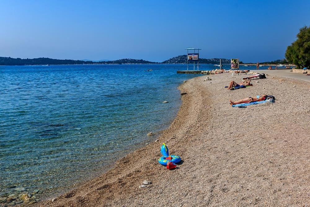 Apartmani Rahela Vodice Bagian luar foto